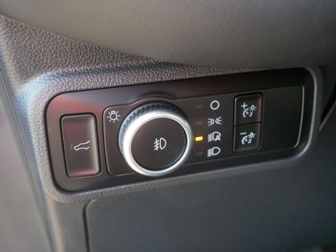 Certified 2025 Ford Explorer ST-Line AWD/4WD image 14