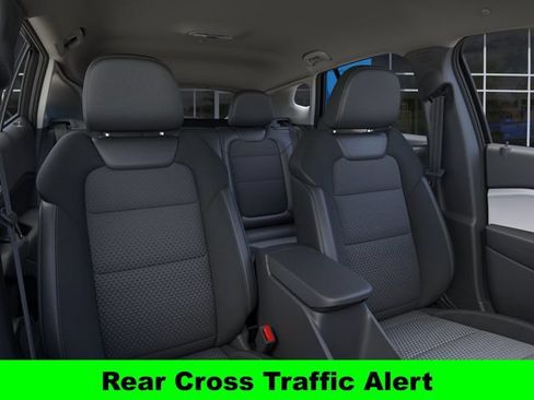 New 2026 Chevrolet Trax LT w/ Driver Confidence Package FWD image 18