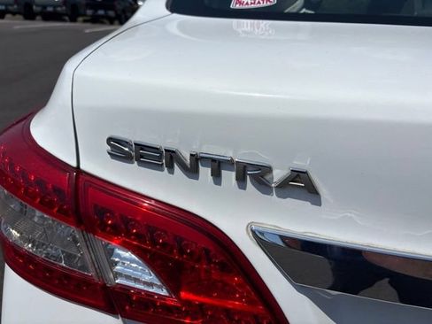 Used 2015 Nissan Sentra S FWD image 6