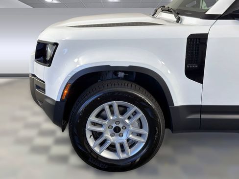 Used 2026 Land Rover Defender 110 S image 10