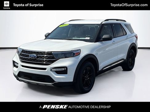Used 2022 Ford Explorer XLT w/ Equipment Group 202A AWD/4WD image 1