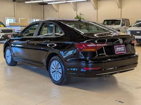 Used 2019 Volkswagen Jetta FWD image 8