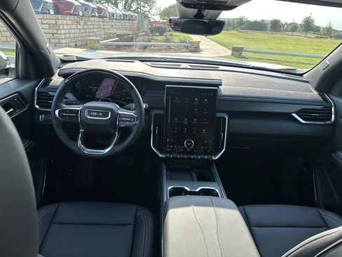 New 2026 GMC Acadia Elevation w/ Super Cruise Package FWD image 33
