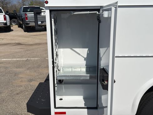 New 2025 Chevrolet Express 3500 w/ Power Convenience Package RWD image 32