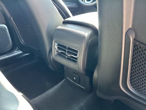 Used 2023 Lincoln Corsair Standard image 47