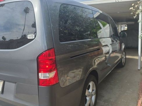 Used 2023 Mercedes-Benz Metris Passenger image 9