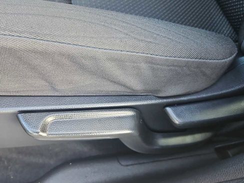 Used 2022 Honda HR-V LX image 14