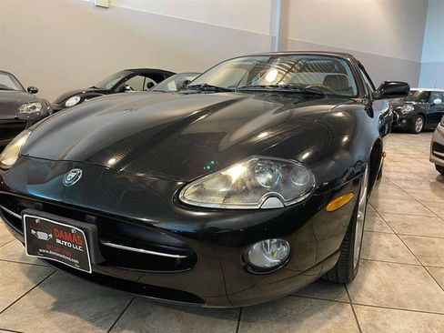 Used 2006 Jaguar XK8 Convertible image 45