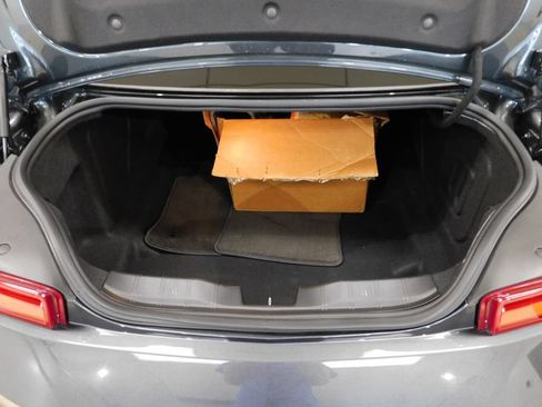 Used 2018 Chevrolet Camaro SS RWD image 61