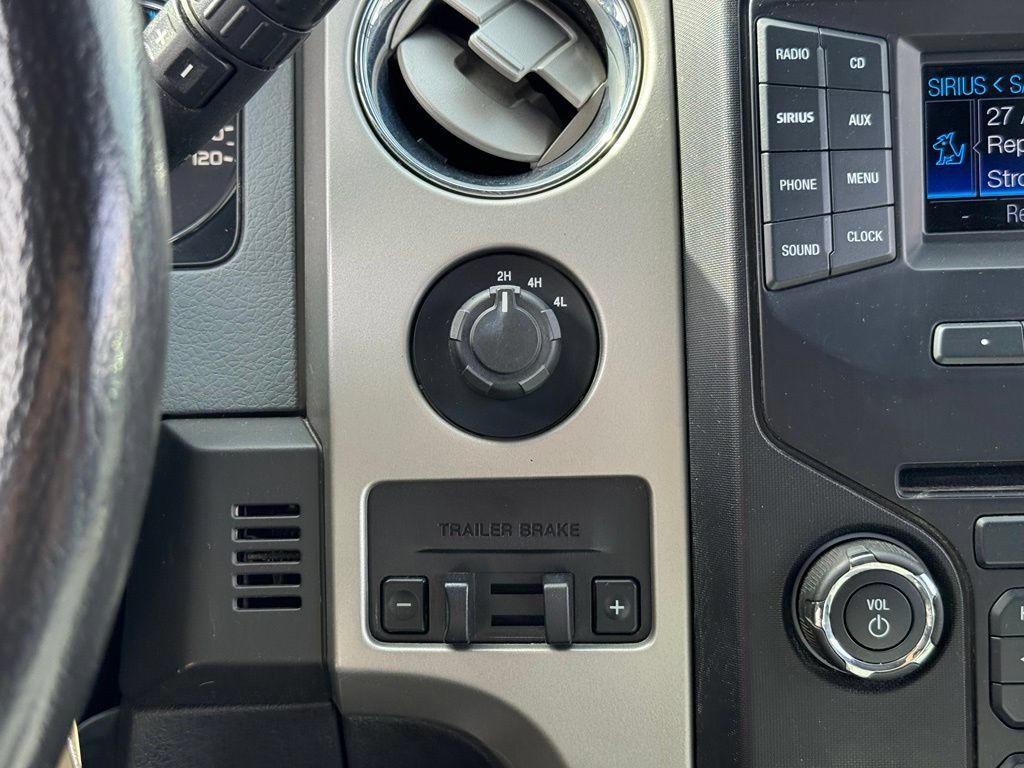 Used 2013 Ford F150 XLT w/ Luxury Equipment Group AWD/4WD image 15