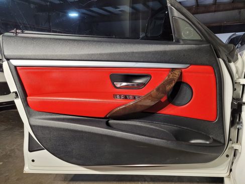 Used 2015 BMW 328i Gran Turismo xDrive image 17