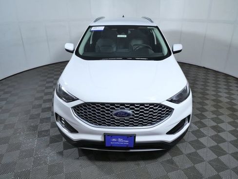 Certified 2023 Ford Edge SEL w/ Convenience Package AWD/4WD image 3