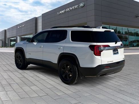 Used 2022 GMC Acadia AT4 w/ Technology Package AWD/4WD image 3