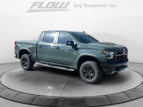 Used 2025 Chevrolet Silverado 1500 ZR2 w/ Technology Package image 1
