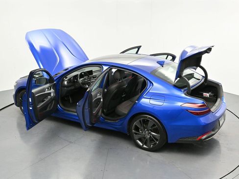 Used 2023 Genesis G70 2.0T w/ Sport Prestige Package RWD image 38