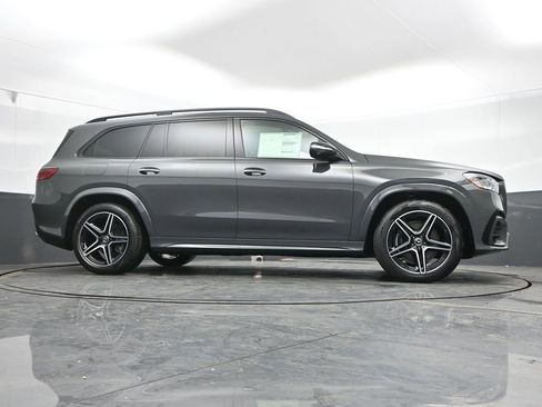 New 2026 Mercedes-Benz GLS 450 4MATIC image 38