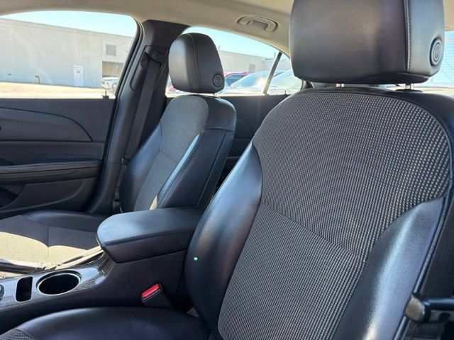 Used 2014 Chevrolet Malibu LT FWD image 13