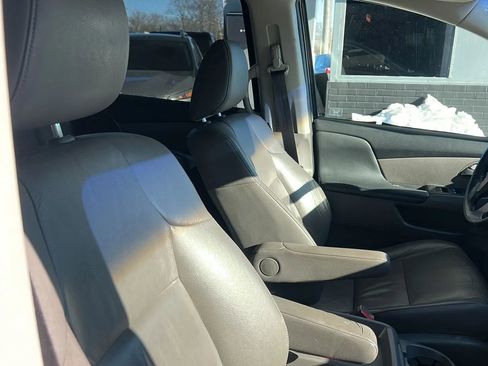 Used 2012 Honda Odyssey Touring image 37
