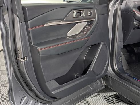 Certified 2025 Ford Explorer ST RWD image 26