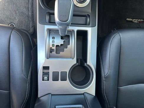 Used 2022 Toyota 4Runner TRD Sport AWD/4WD image 7