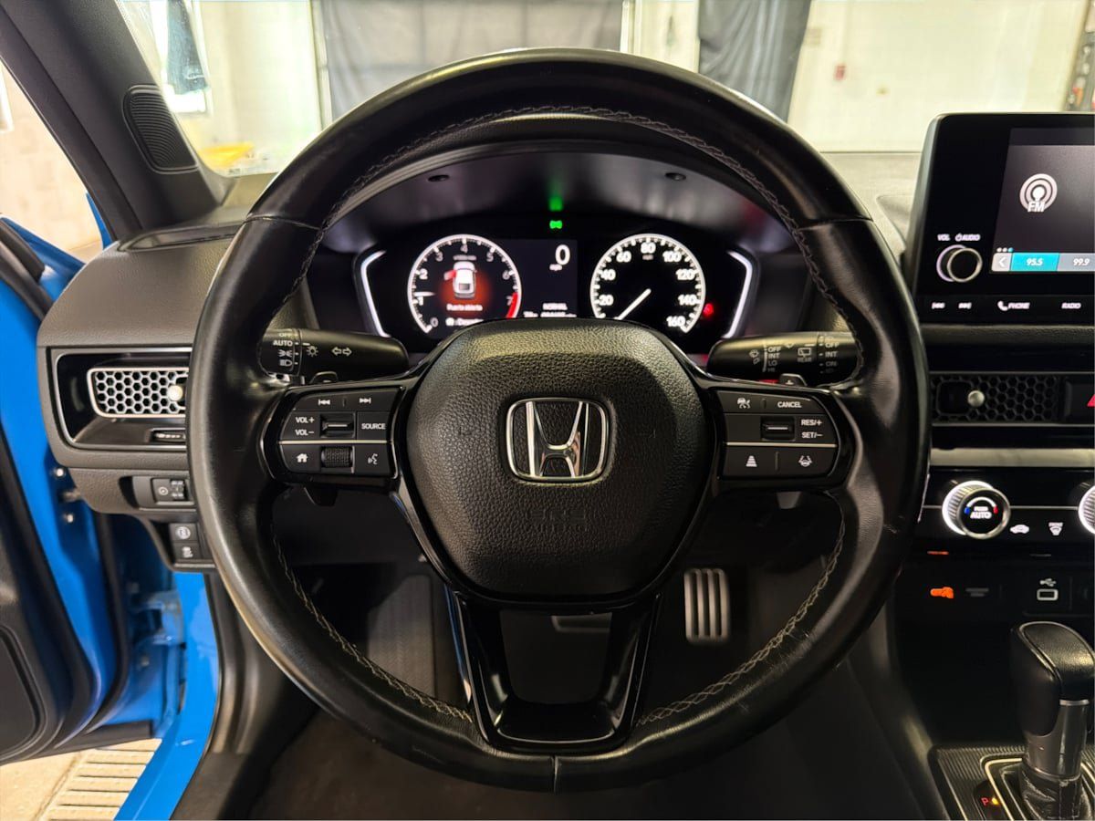 Used 2022 Honda Civic Sport image 21