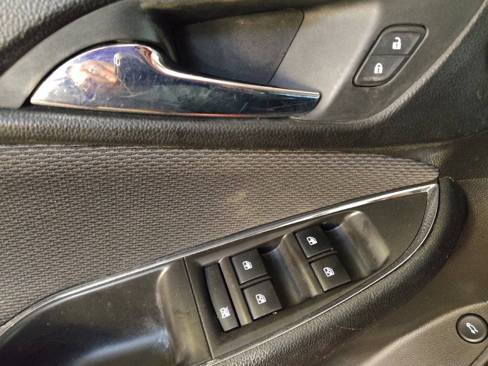 Used 2017 Chevrolet Cruze LT FWD image 27