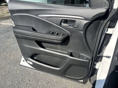 Used 2023 Honda Ridgeline RTL-E image 27