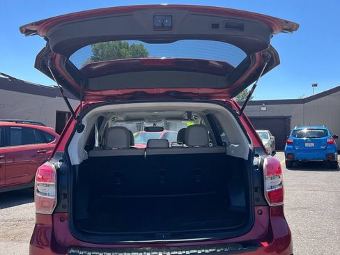 Used 2014 Subaru Forester 2.5i Limited w/ Popular Package #2 AWD/4WD image 21