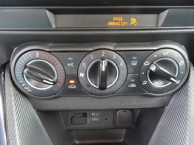 Used 2016 Scion iA FWD image 29