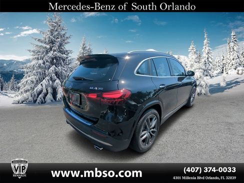 Certified 2025 Mercedes-Benz GLA 35 AMG GLA 35 AMG image 17