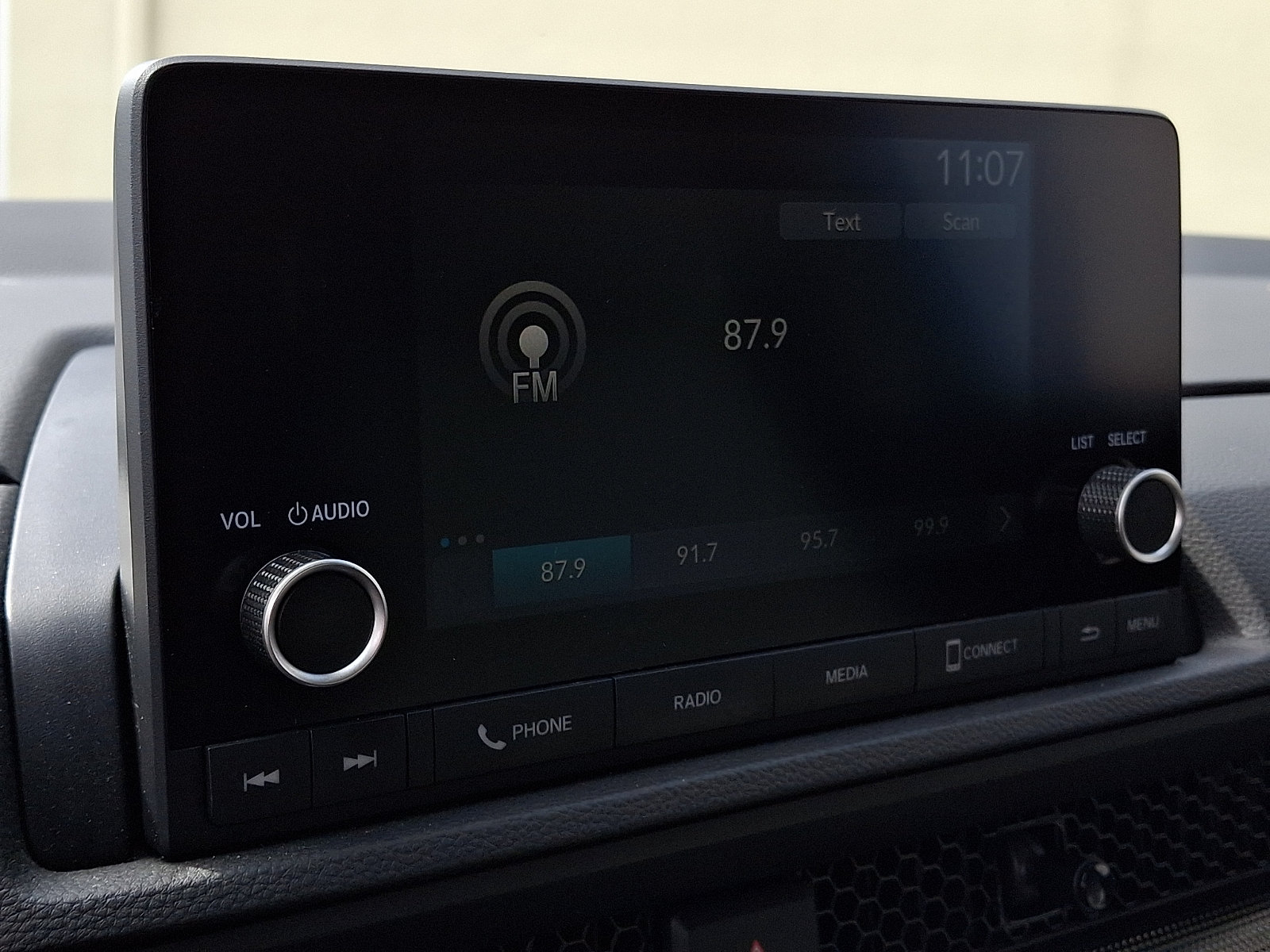 Used 2024 Honda CR-V EX image 17