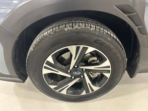 Certified 2025 Subaru Crosstrek 2.0i Premium image 8