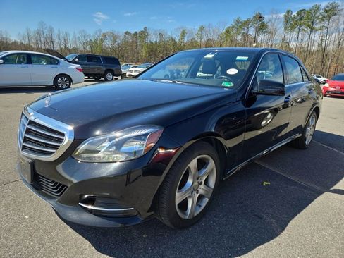 Used 2015 Mercedes-Benz E 350 4MATIC Sedan image 1