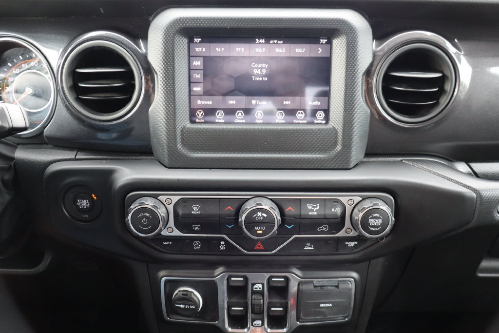 Used 2022 Jeep Gladiator Sport AWD/4WD image 6