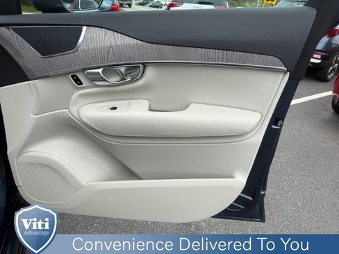 Certified 2023 Volvo XC90 B5 Plus w/ Protection Package Premier AWD/4WD image 28