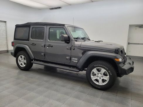 Used 2018 Jeep Wrangler Unlimited Sport S AWD/4WD image 11