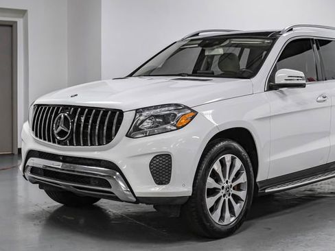 Used 2018 Mercedes-Benz GLS 450 4MATIC w/ Premium Package image 8