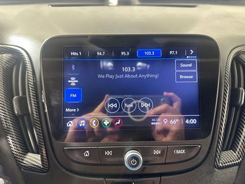 Used 2022 Chevrolet Malibu LT w/ Sport Edition FWD image 27