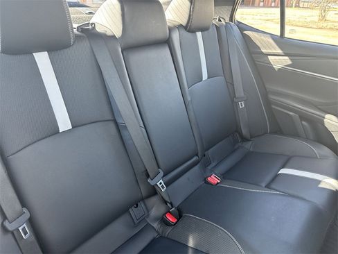 Used 2025 Toyota Camry SE image 33