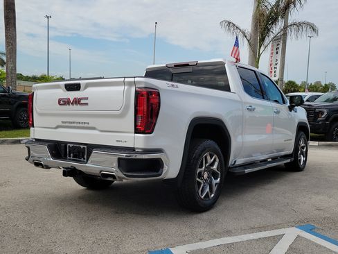 Used 2024 GMC Sierra 1500 SLT w/ SLT Premium Plus Package AWD/4WD image 5