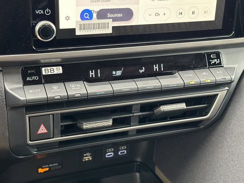 Used 2026 Toyota Camry LE image 19