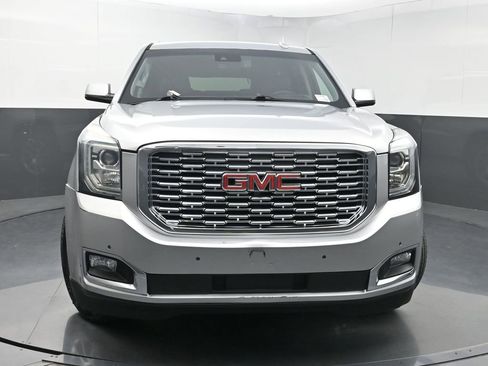 Used 2020 GMC Yukon XL Denali image 42