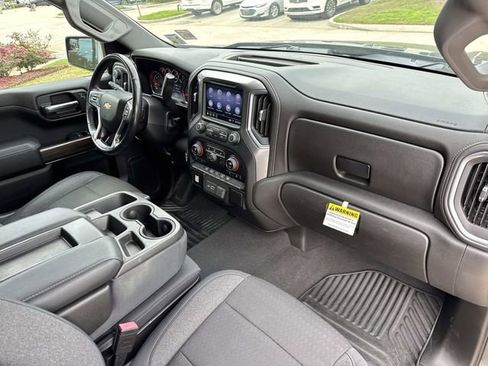 Used 2019 Chevrolet Silverado 1500 LT w/ Texas Edition image 13