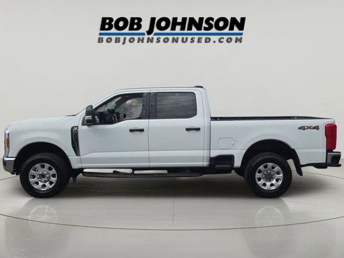 Used 2024 Ford F250 XLT AWD/4WD image 5