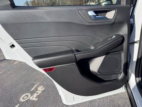 New 2026 Ford Escape ST-Line image 28