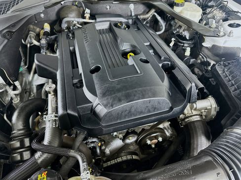 Used 2016 Ford Mustang Premium image 28