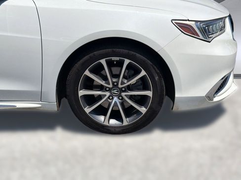 Used 2018 Acura TLX V6 w/ Technology Package FWD image 12