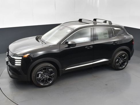 New 2026 Nissan Kicks SR w/ Illumination Package AWD/4WD image 48