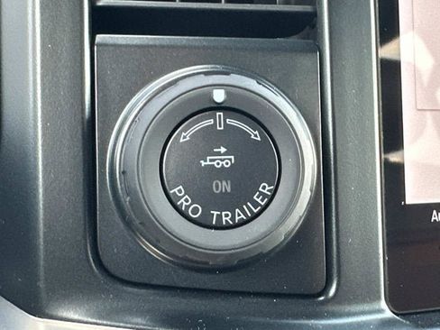 New 2025 Ford F250 King Ranch w/ Chrome Package image 19