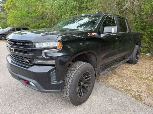 Used 2021 Chevrolet Silverado 1500 LT Trail Boss w/ Convenience Package II image 4